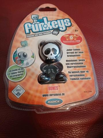 Funkeys Bones - Nieuw in verpakking! beschikbaar voor biedingen