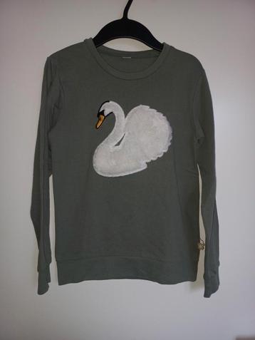 Armygreen/olijfgroene sweater met witte zwaan - 146/152 beschikbaar voor biedingen