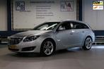 Opel Insignia Sports Tourer 2.0 CDTI FACELIFT / LEUKE AUTO !, Auto's, Opel, Voorwielaandrijving, Euro 5, Origineel Nederlands