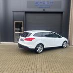 Ford Focus Wagon 125pk Titanium CLIMA | CRUISE CONTROL | TRE, Auto's, Zwart, Wit, Origineel Nederlands, Handgeschakeld