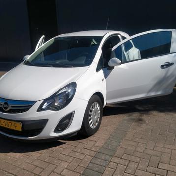 Opel Corsa 1.0 12V 3D 2013 Wit beschikbaar voor biedingen