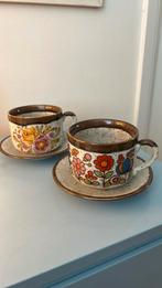 2 vintage soepkommen XL mokken met bordjes floral, Ophalen of Verzenden, Overige stijlen, Kom(men)