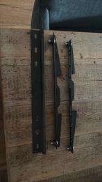 Muurbeugel voor tv, Ophalen of Verzenden, Zo goed als nieuw