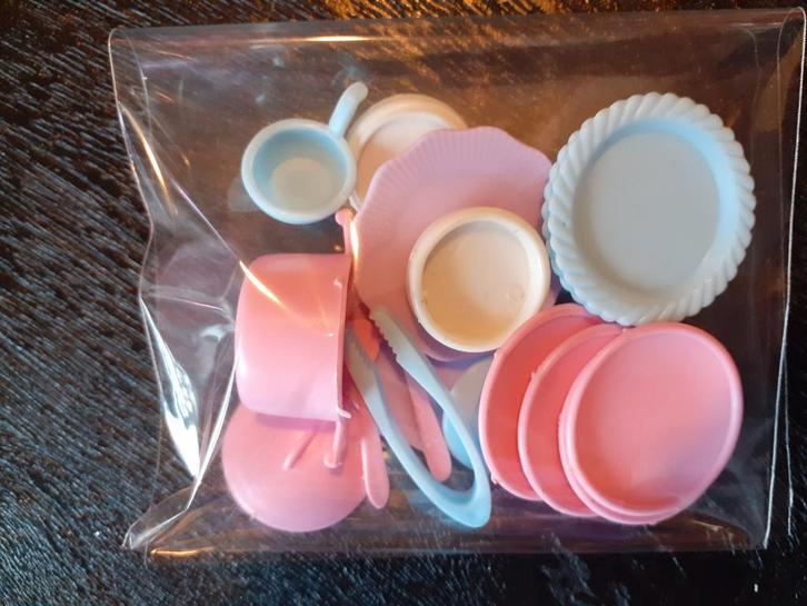 Barbie accessoires jaren 80, Verzamelen, Poppen, Nieuw, Accessoires, Ophalen of Verzenden