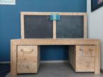 Kinderbureau met schrijfbord, Ophalen, Gebruikt
