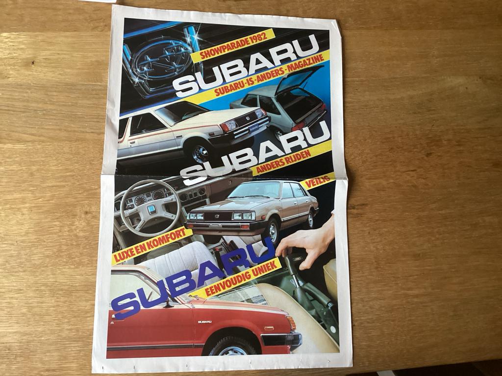 Subaru Showparade 1982 Magazine met prijslijst, Ophalen of Verzenden, Gelezen