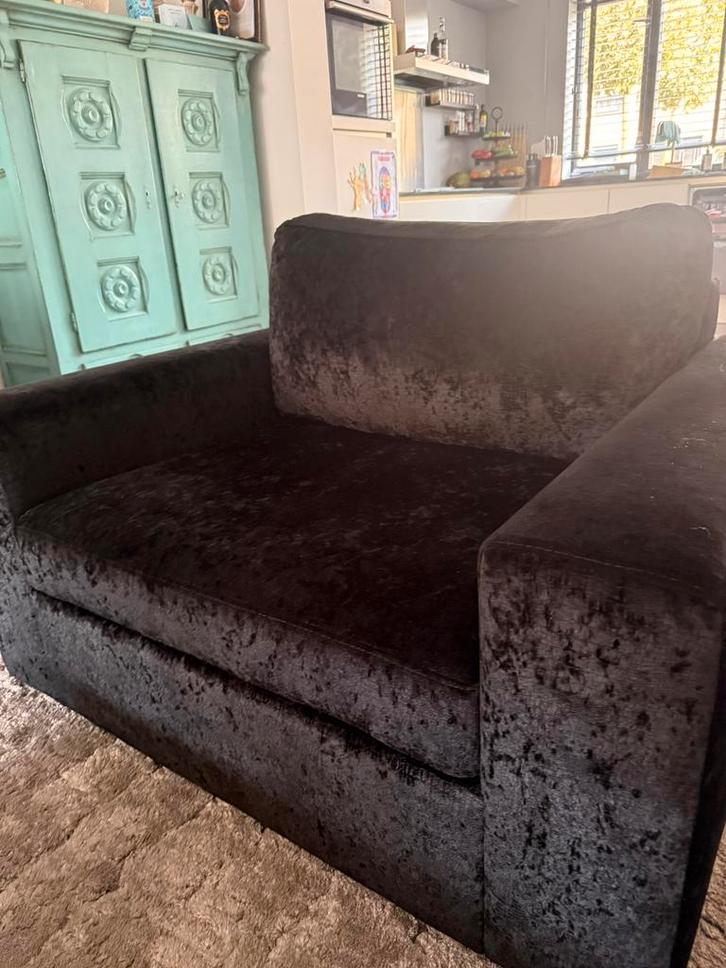 Loveseat croco stof, Huis en Inrichting, Banken | Sofa's en Chaises Longues, Zo goed als nieuw, Tweepersoons, Minder dan 150 cm