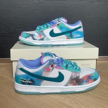 Nike SB Dunk Low Futura x Nike SB Dunk Low Pro Bleached Aqua beschikbaar voor biedingen