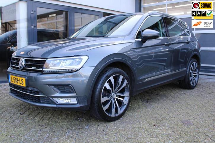 Volkswagen Tiguan 2.0 TSI 4Motion Highline | Pano | Virtual, Auto's, Volkswagen, Bedrijf, Te koop, Tiguan, 4x4, ABS, Achteruitrijcamera