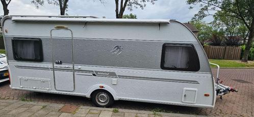 Knaus Südwind 500 fu uit 2010, Caravans en Kamperen, Caravans, Particulier, tot en met 4, 750 - 1000 kg, Rondzit, Knaus, Lengtebed