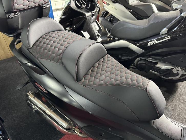 uniek custom zadel piaggio MP3 ABS modellen, Motoren, Onderdelen | Overige, Gebruikt, Ophalen
