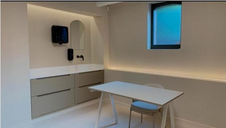 High-end praktijkruimte in Weesp maand of daghuur 2 ruimtes, Diensten en Vakmensen, Schoonheidsspecialisten | Overige