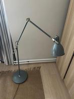 Ikea aröd staande lamp, grijs, Huis en Inrichting, Lampen | Vloerlampen, Ophalen of Verzenden, Zo goed als nieuw, 150 tot 200 cm