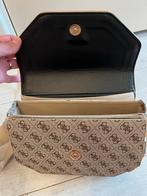 Mooie Guess Schoudertas, Ophalen of Verzenden, Zo goed als nieuw, Beige, Schoudertasje