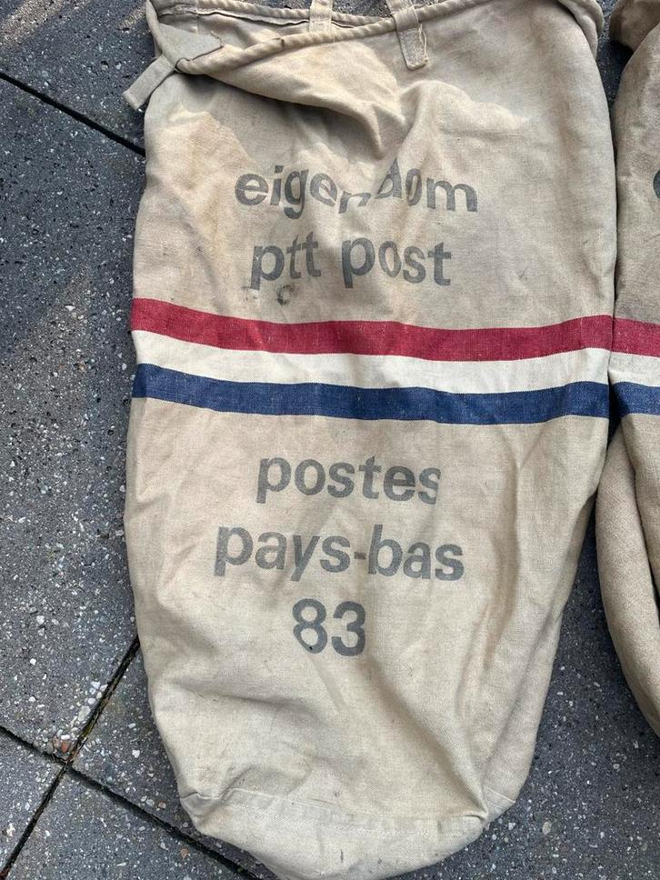 2 Vintage PTT Postzak - Postes Pays-Bas, Verzamelen, Overige Verzamelen, Gebruikt, Ophalen of Verzenden