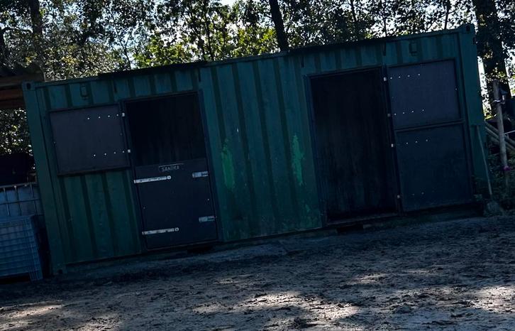 Stalcontainer / paardenbox, Dieren en Toebehoren, Stalling en Weidegang, Stalling, 2 of 3 paarden of pony's