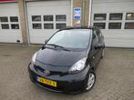 Toyota Aygo 1.0-12V Comfort (bj 2010, automaat), Gebruikt, 4 stoelen, Elektrische ramen, Euro 4