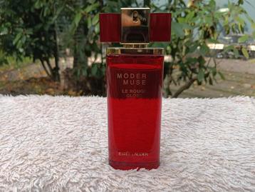 Estee Lauder Modern Muse Le Rouge Gloss 45ml beschikbaar voor biedingen