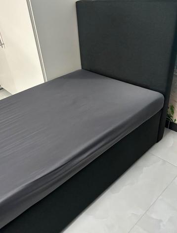 Bed 90x200 beschikbaar voor biedingen