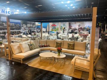 Lounge set model 2026 show model beschikbaar voor biedingen
