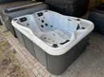 Jacuzzi gebruikt Passion Spa Oxford 3-perd Balboa incl cover