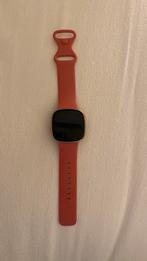 Fitbit versa 4 - roze, Gebruikt, Hartslag, Ophalen of Verzenden, Fitbit