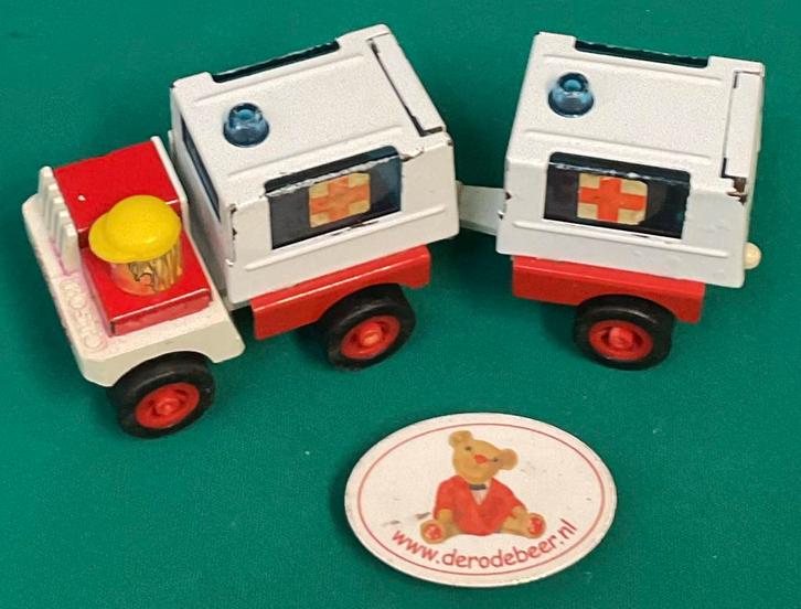 Metalen Kosto ambulance & aanhangwagen, Verzamelen, Speelgoed, Gebruikt, Ophalen of Verzenden