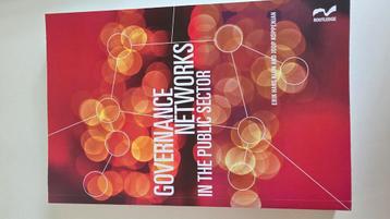 Boek governance networks in the public sector beschikbaar voor biedingen