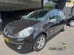 Renault Clio 1.6-16V Exception, Voorwielaandrijving, Gebruikt, Leder en Stof, Zwart