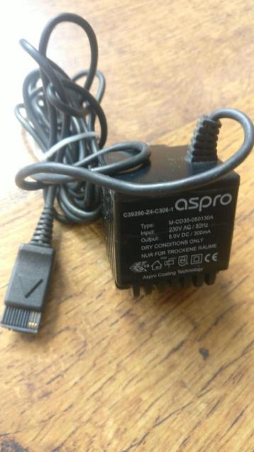 ASPRO adapter/oplader M-CD-35-050130A 5.0V 300mA beschikbaar voor biedingen