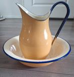 Brocante emaille kan en waskom geel blauw vintage set, Antiek en Kunst, Antiek | Servies los, Ophalen of Verzenden