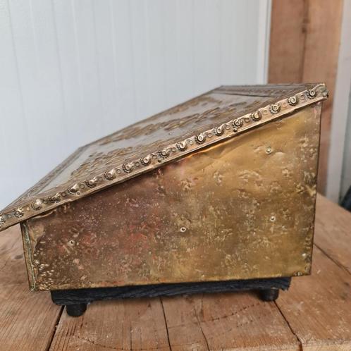 Bijzondere mooie vintage slipperbox /schoenenpoetsbox, Antiek en Kunst, Antiek | Woonaccessoires, Ophalen of Verzenden