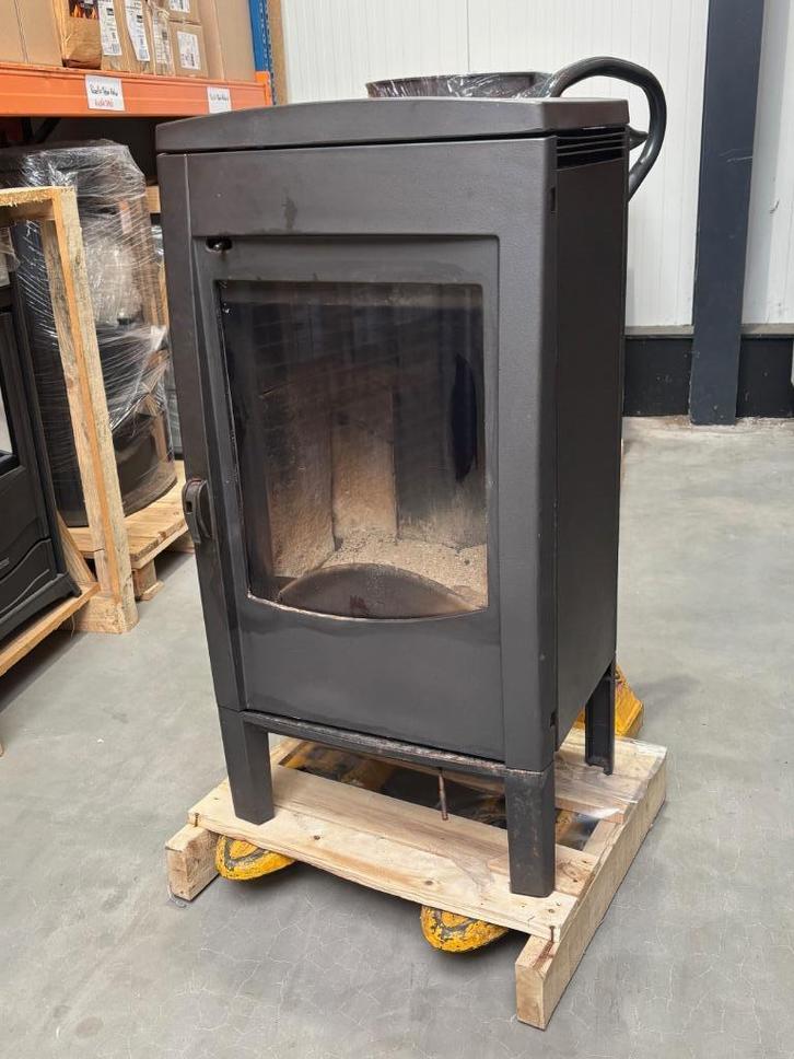 Dovre Astroline 9 kW gebruikte kachel, Huis en Inrichting, Kachels, Gebruikt, Vrijstaand, Houtkachel, Hout, Ophalen