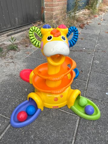 Fisher Price Giraffe met Ballen & Geluid beschikbaar voor biedingen