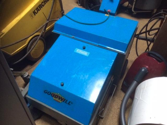 Isal veegmachine, Tuin en Terras, Veegmachines, Gebruikt, Ophalen