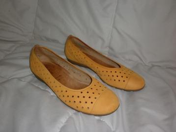 schoenen beschikbaar voor biedingen