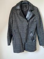 Mooi stoffer geruite jas maat XS, Kleding | Dames, New Yorker, Ophalen of Verzenden, Zo goed als nieuw, Maat 34 (XS) of kleiner