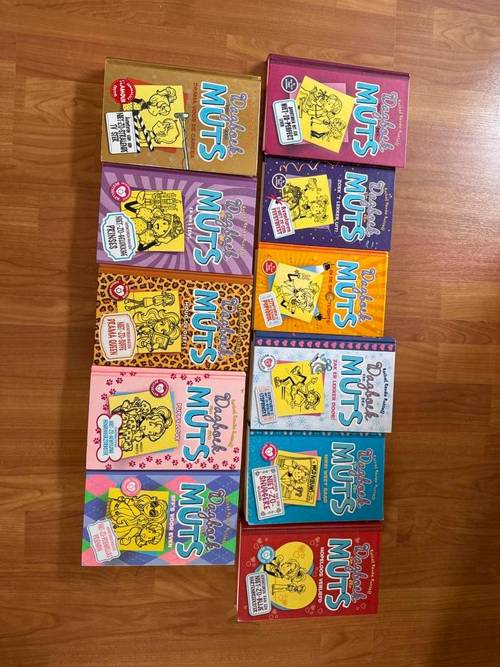 Dagboek van een Muts - Deel 1 t/m 11, Boeken, Kinderboeken | Jeugd | onder 10 jaar, Zo goed als nieuw, Fictie algemeen, Ophalen of Verzenden