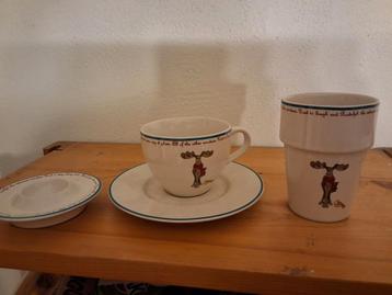 Kerstservies aanvullen. Rudolph rednosed reindeer, kerst beschikbaar voor biedingen