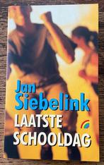 Jan Siebelink - Laatste schooldag, Ophalen of Verzenden, Zo goed als nieuw