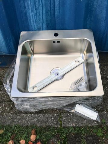 RVS inbouw keukenelement / opbouw spoelbakken nieuw/demo beschikbaar voor biedingen