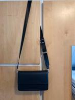 Denise Roobol schoudertas clutch crossbody bag zwart, Sieraden, Tassen en Uiterlijk, Tassen | Schoudertassen, Ophalen, Nieuw, Zwart