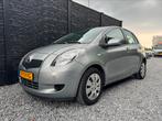 Toyota Yaris 1.3 16V Vvt-i 5DR 2007 Grijs, Voorwielaandrijving, Stof, Zwart, 4 cilinders