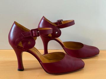 Bordeauxrode leren handgemaakte tangoschoenen, maat 38 beschikbaar voor biedingen