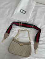 Gucci tas, Sieraden, Tassen en Uiterlijk, Tassen | Schoudertassen, Ophalen of Verzenden, Zo goed als nieuw, Zwart