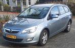 Opel Astra 1.4 Turbo 103KW ST 2011 Grijs, Auto's, Voorwielaandrijving, 65 €/maand, Stof, Zwart