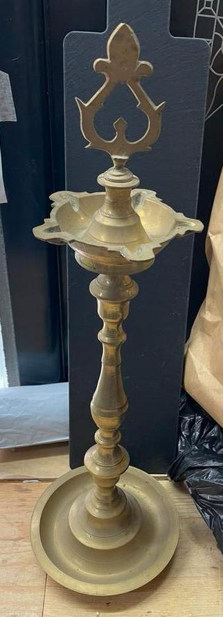Bronzen lamp (wd-30) beschikbaar voor biedingen