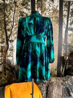 Blauw/Groene Jurk met open decolleté maat M/L, Maat 38/40 (M), Ophalen of Verzenden, Zo goed als nieuw, Jurk