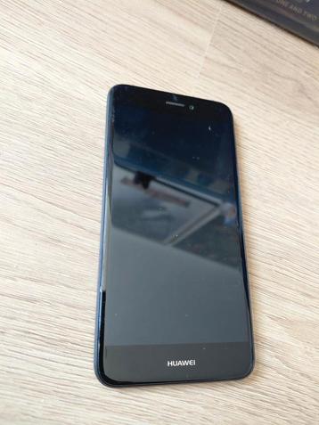 Huawei P8 Lite 2017 Smartphone met doosje enz. beschikbaar voor biedingen