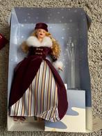 Victorian ice skater barbie nrfb, Verzamelen, Ophalen of Verzenden, Zo goed als nieuw, Fashion Doll